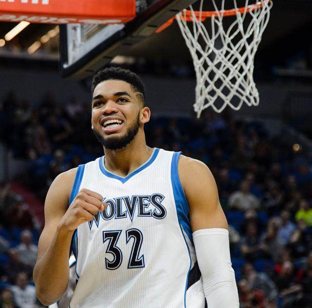 具有无与伦 具有无与伦