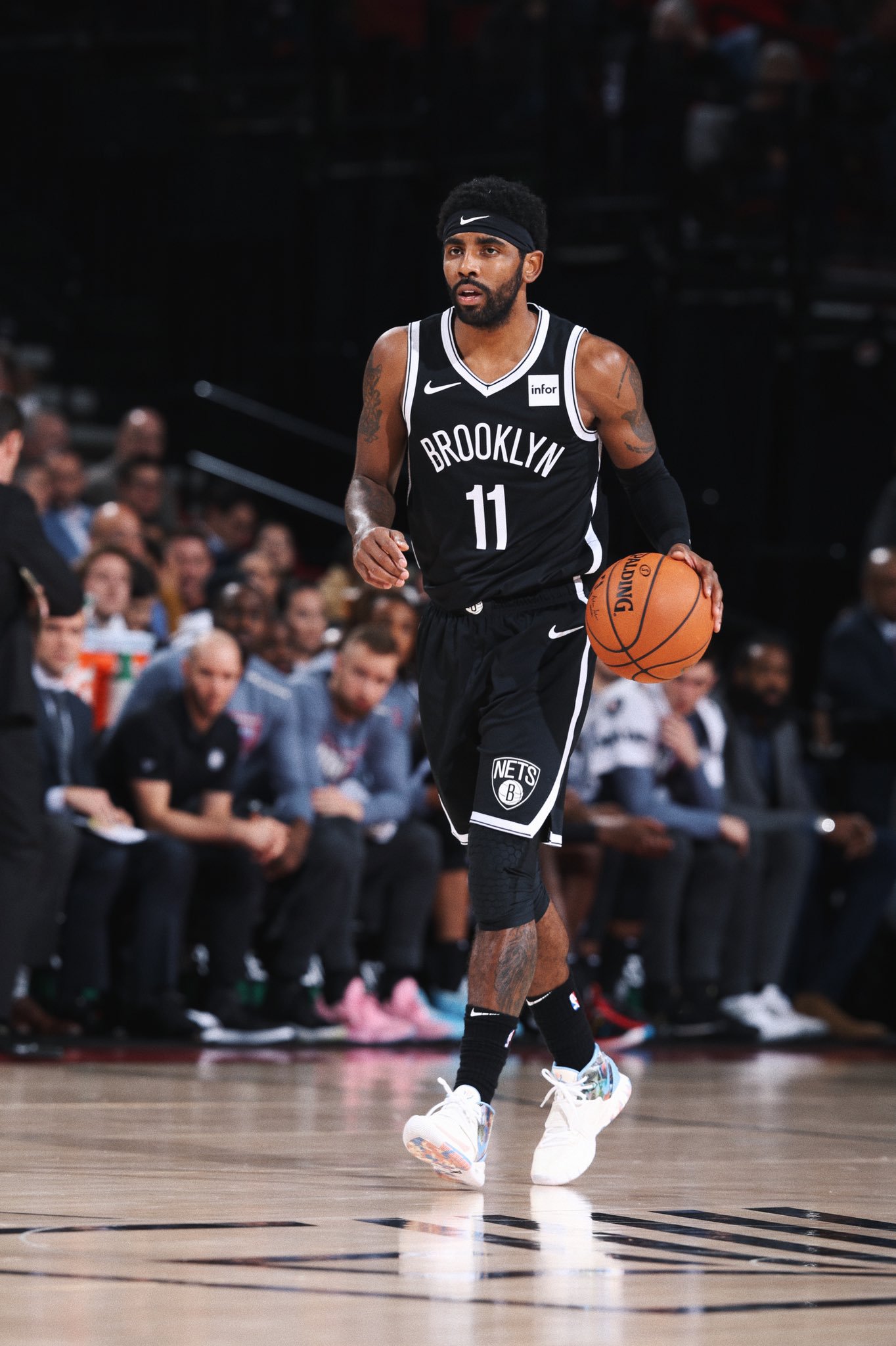 而在守转攻 而在守转攻