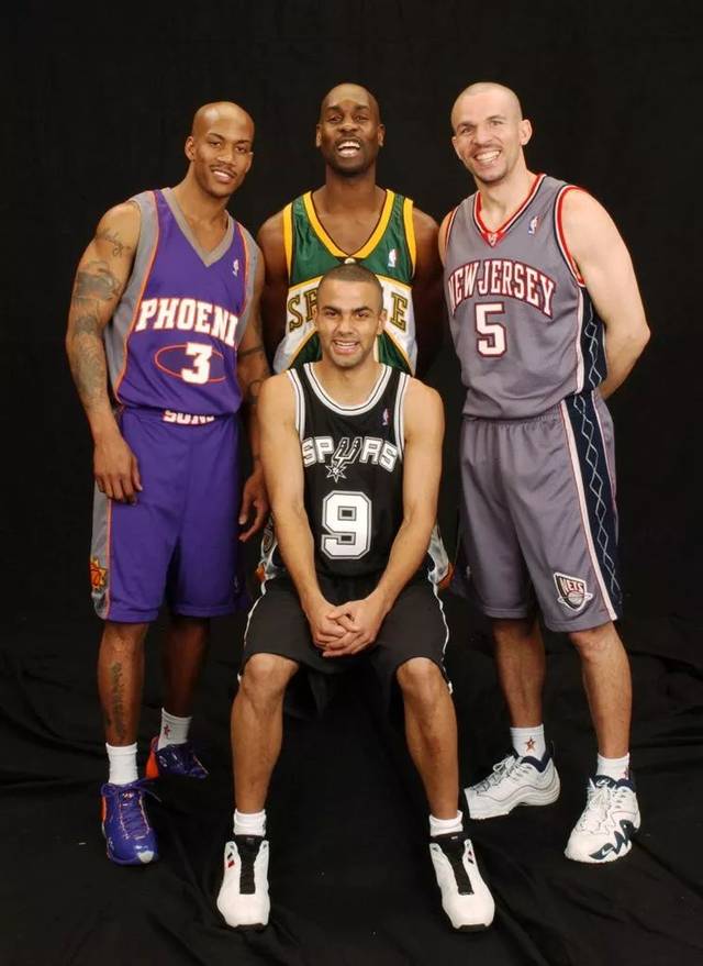 每当腾讯拿 每当腾讯拿